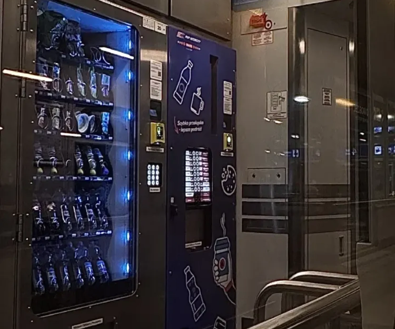 automat Q7E-Q7S w Wagonie PKP wersja mobilna